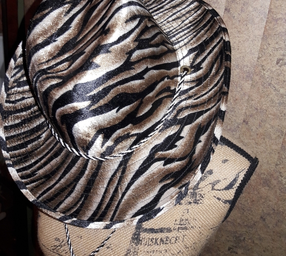 JHat Accessories - ☆ HOST PICK 🔥 Stylish Cowboy Hat